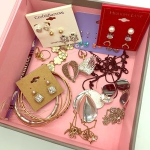 Jewelry lot